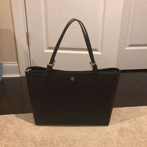 Robinson York Tote (2016)
